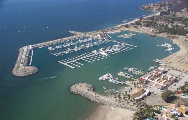 Sailboats at the marina in La Cruz de Huanacaxtle